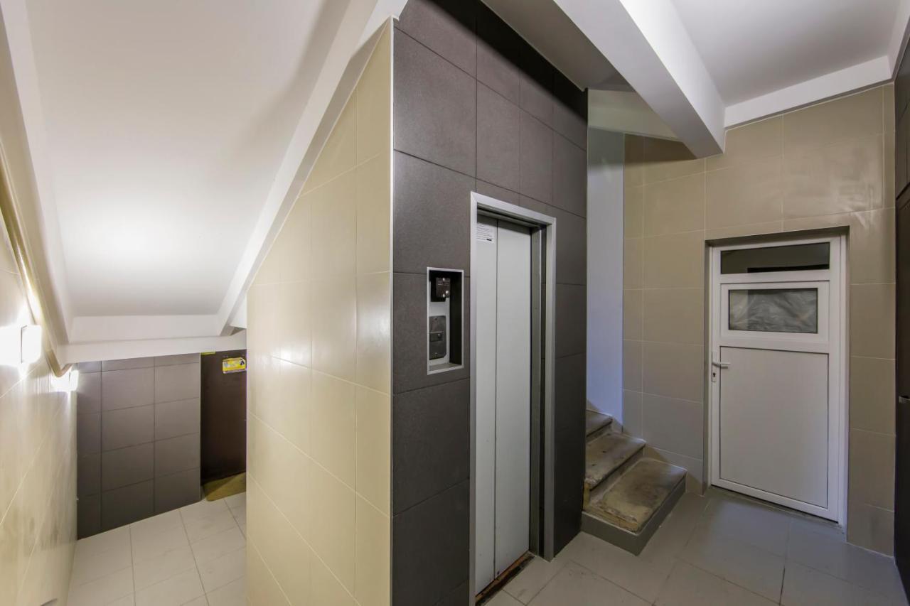 Two-Room Apartments On Maidan Nezavisimosti Kiev Buitenkant foto