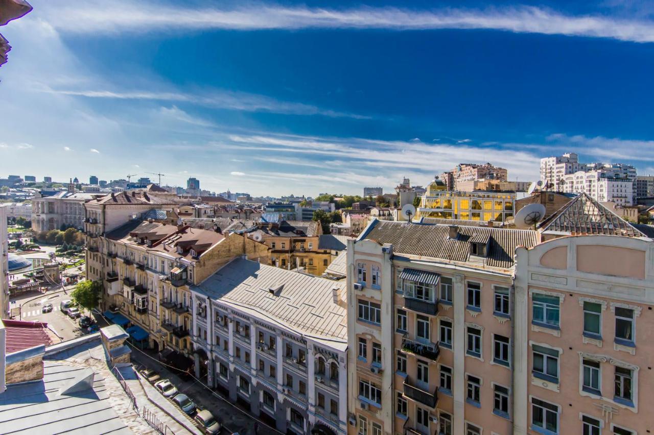 Two-Room Apartments On Maidan Nezavisimosti Kiev Buitenkant foto
